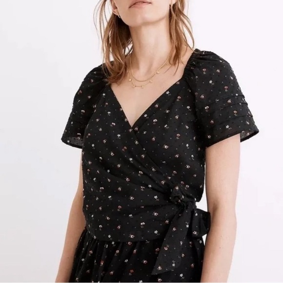 Madewell Floral Wrap Top With Flutter Sleeves. - Picture 1 of 14